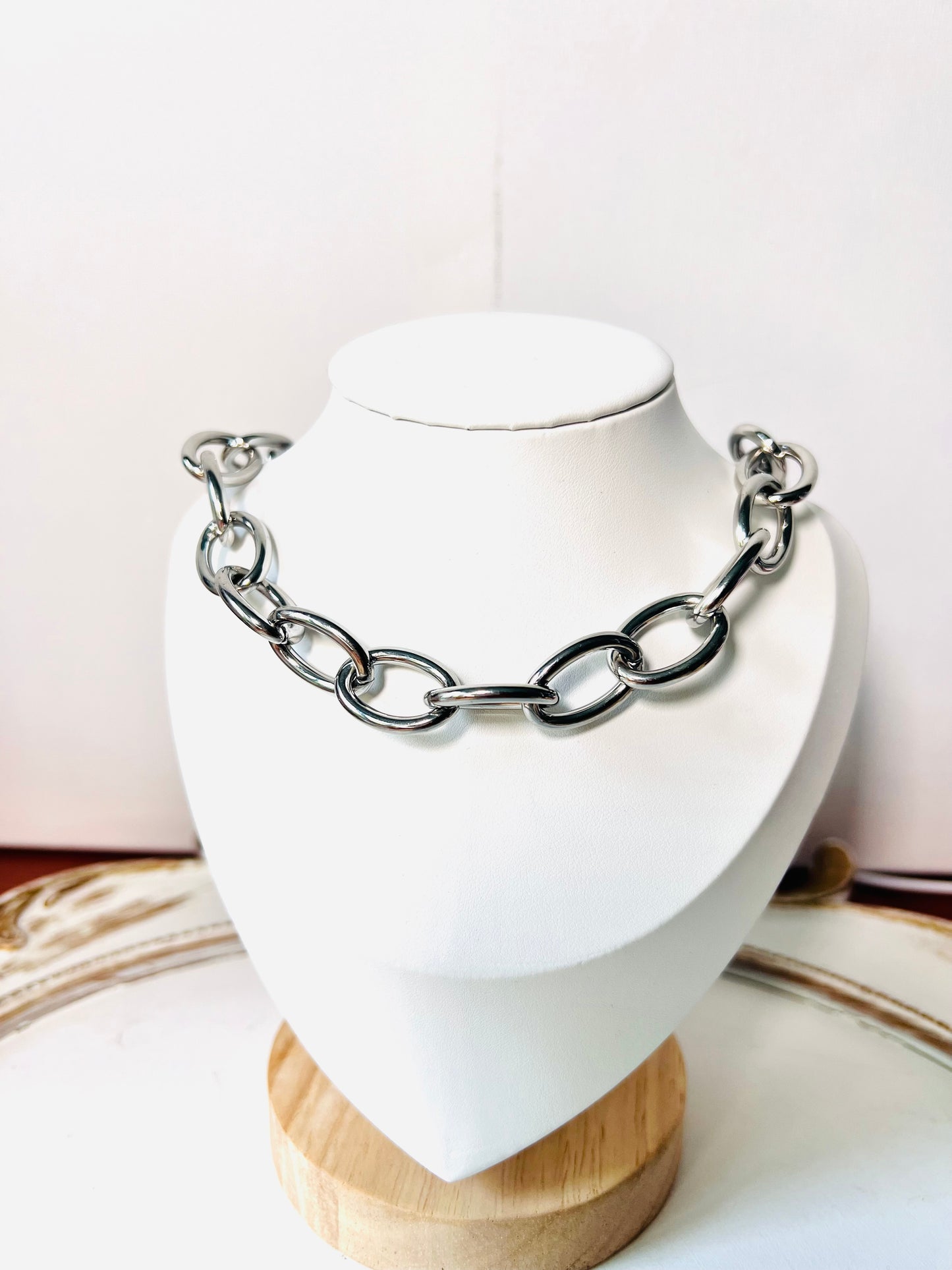 Collier Rome