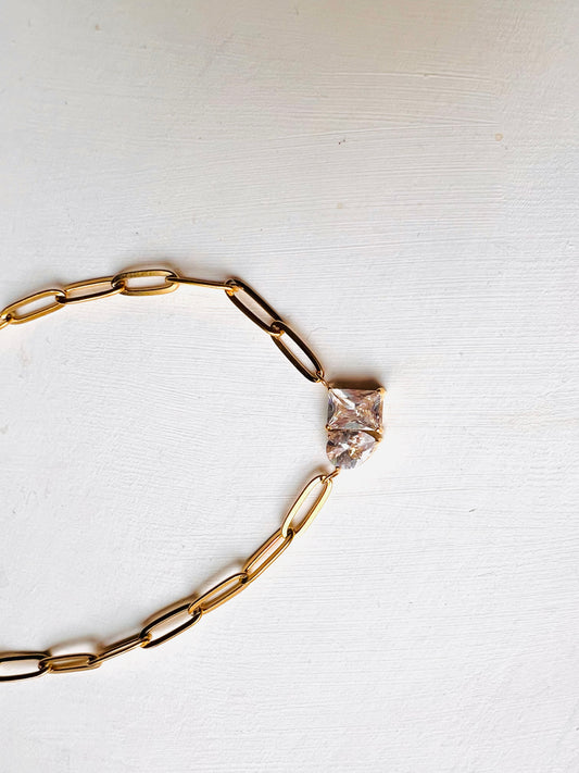 Collier romance