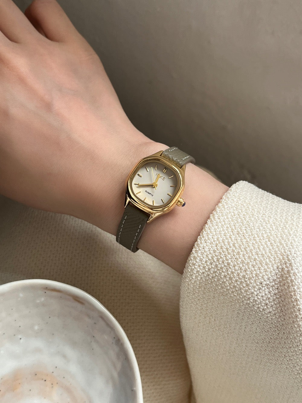 Montre vintage disponible seulement sur commande